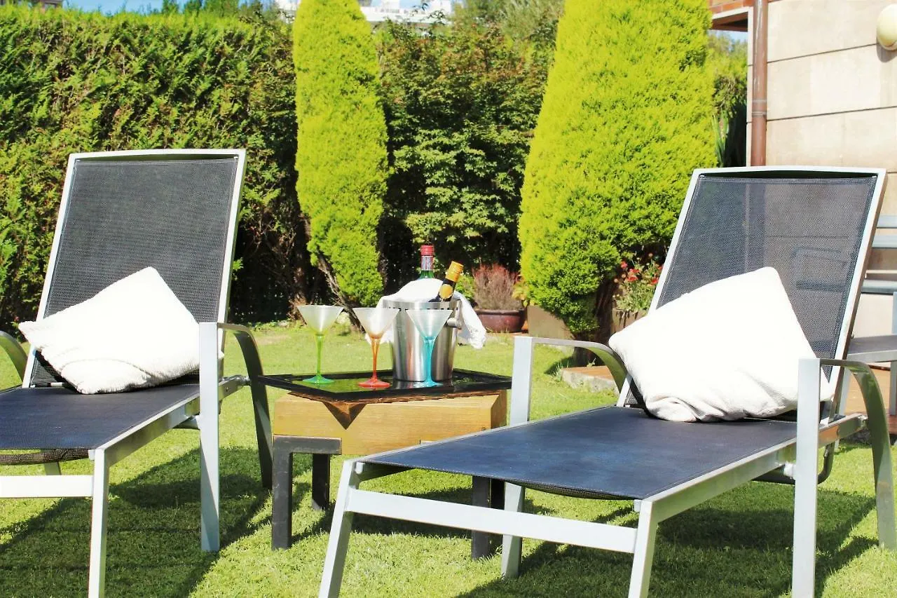 Bonita Villa Pareada Con Piscina Privada San Sebastián